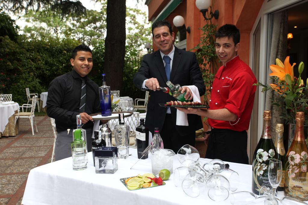 Quinta de Los Cedros 25/30
