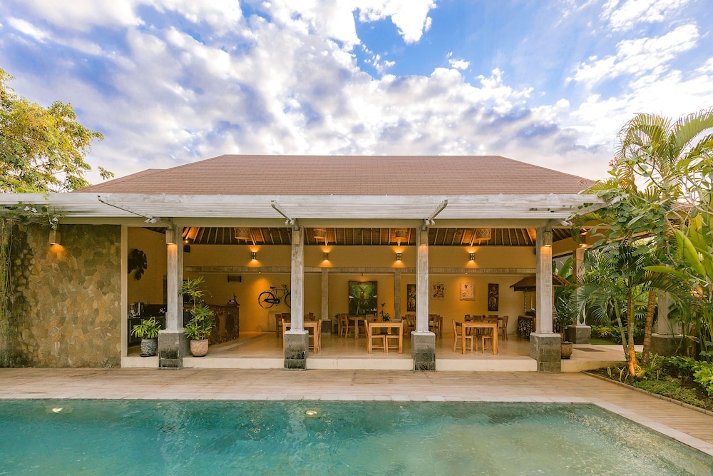 La Berceuse Resort and Villa Nusa Dua by Taritiya Collection in Nusa Dua