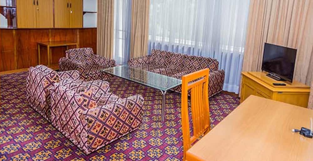 Ghion Hotel 56/69