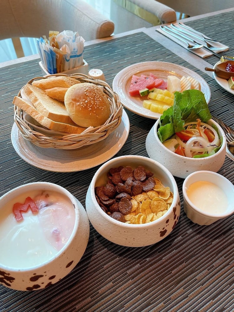 Mandarin Eastville Pattaya photo5