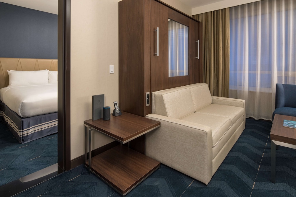 Embassy Suites By Hilton Seattle Downtown Pioneer Square 47/69