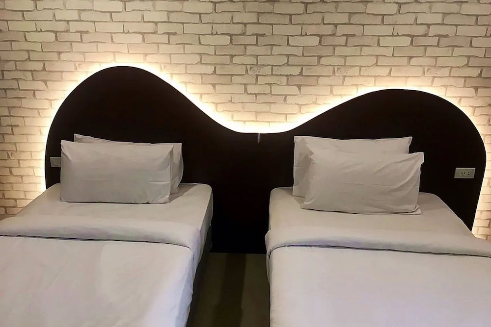 Ton Aor Place Hotel Ratchada 26/43