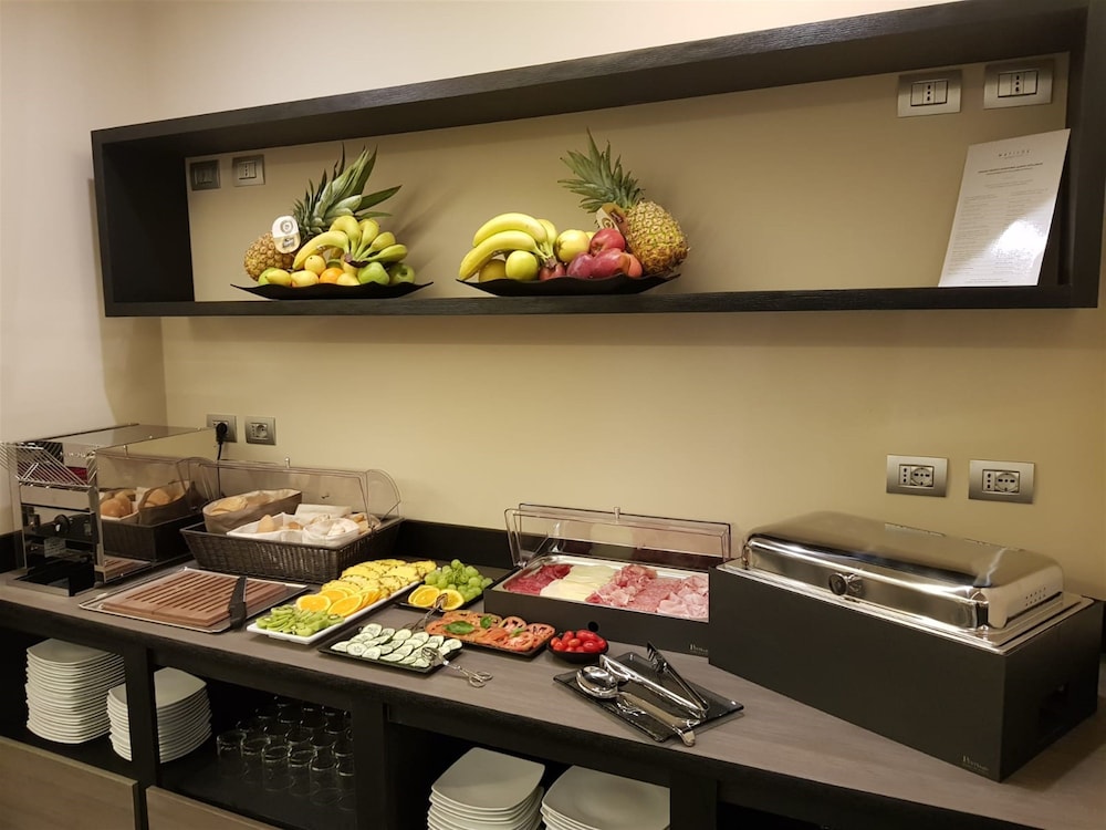 Lifestyle Hotel Matilde Naples 36/50