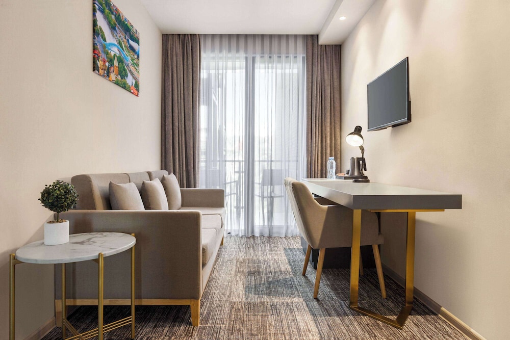 Ramada by Wyndham Tbilisi Old City 42/50