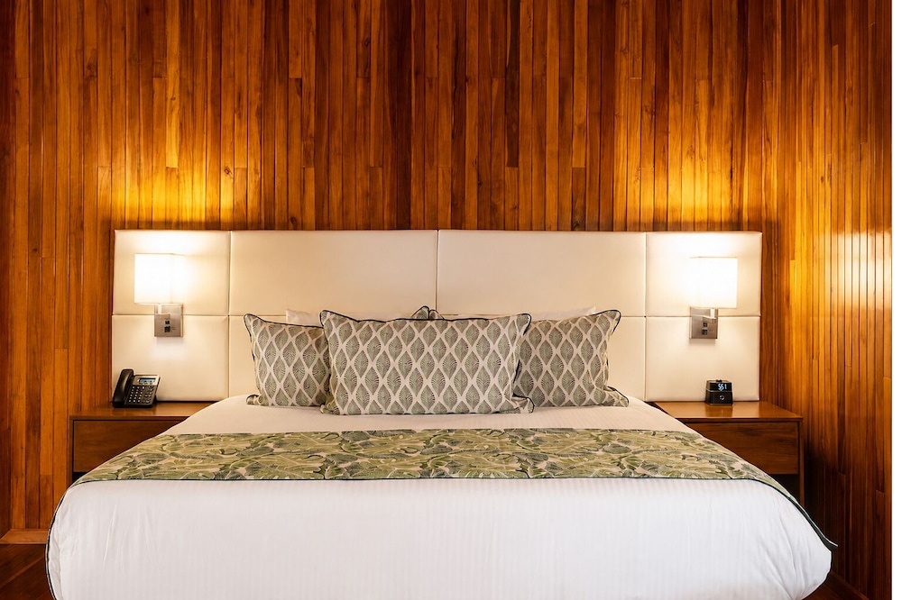 Family, King Bed