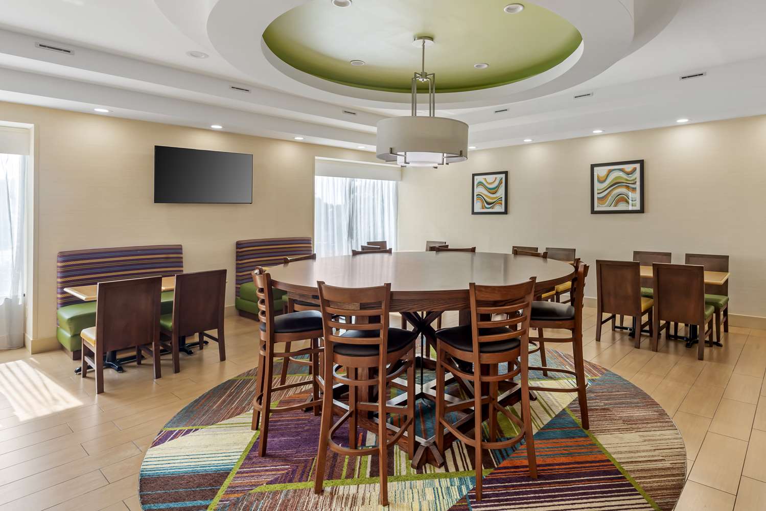 restaurant cafeteria