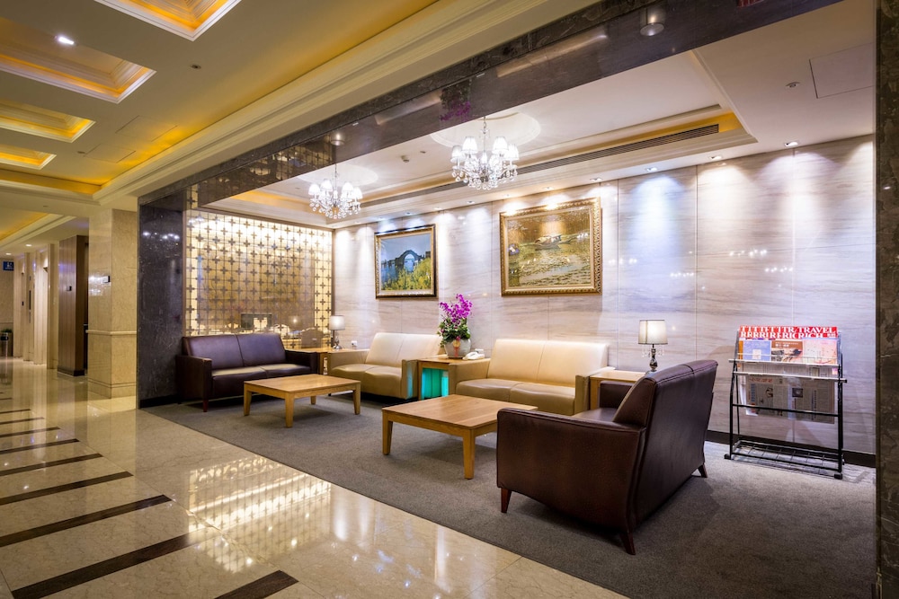 Grand View Hotel 23/34