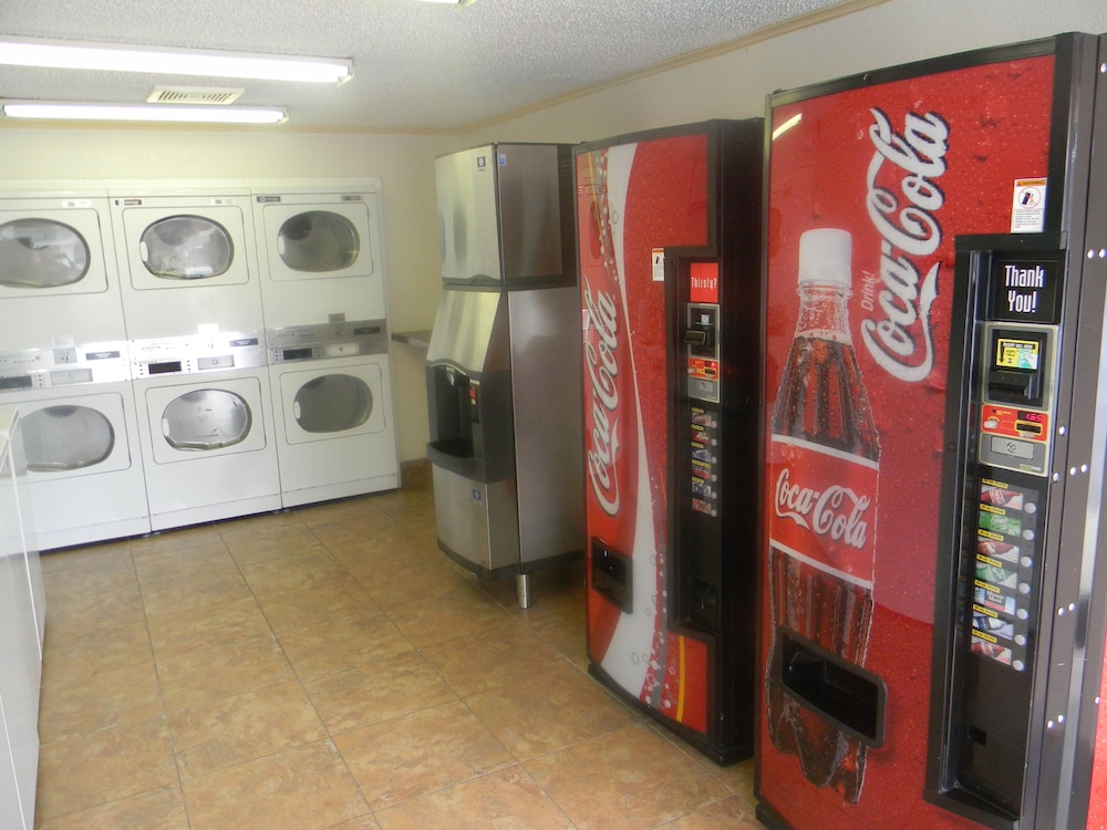 Americas Best Value Inn Conyers 29/54