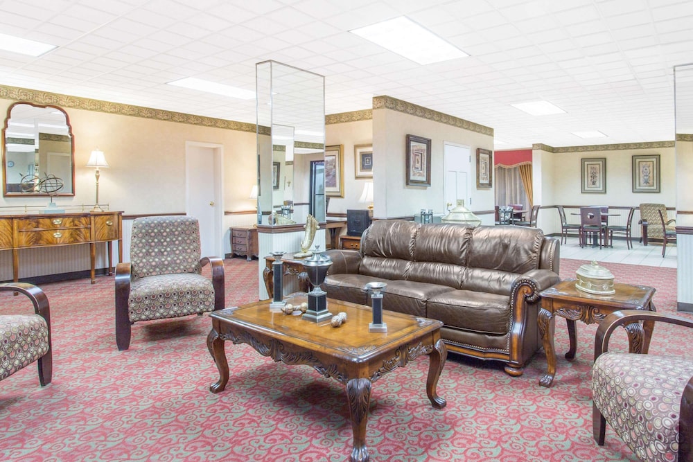 Days Inn by Wyndham Princeton 24/32