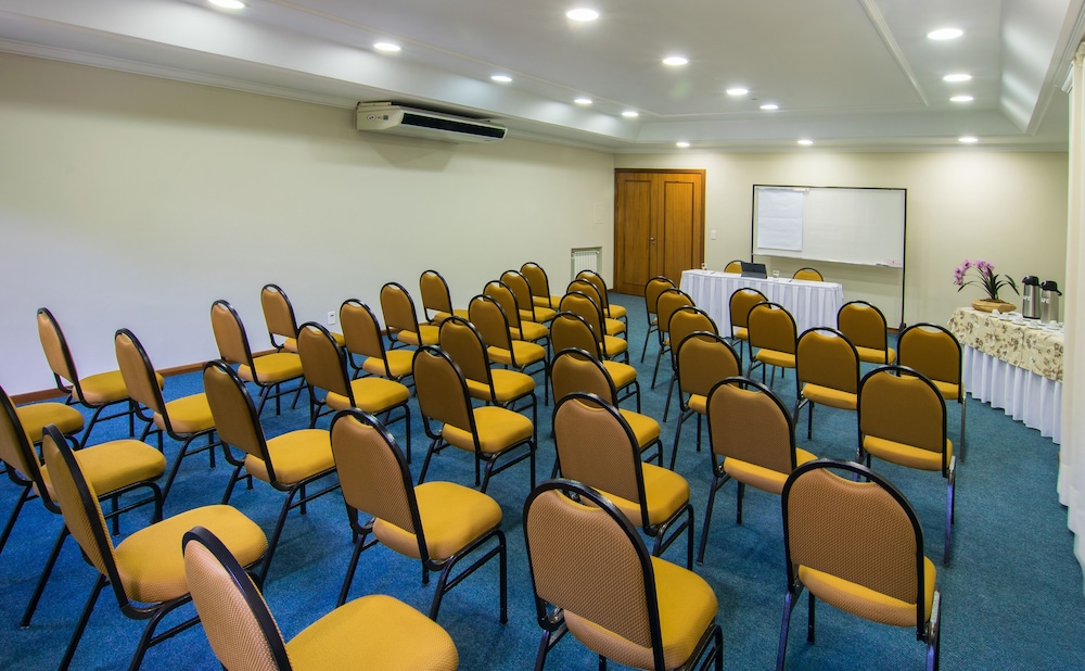 Hotel Recanto Da Serra 54/67