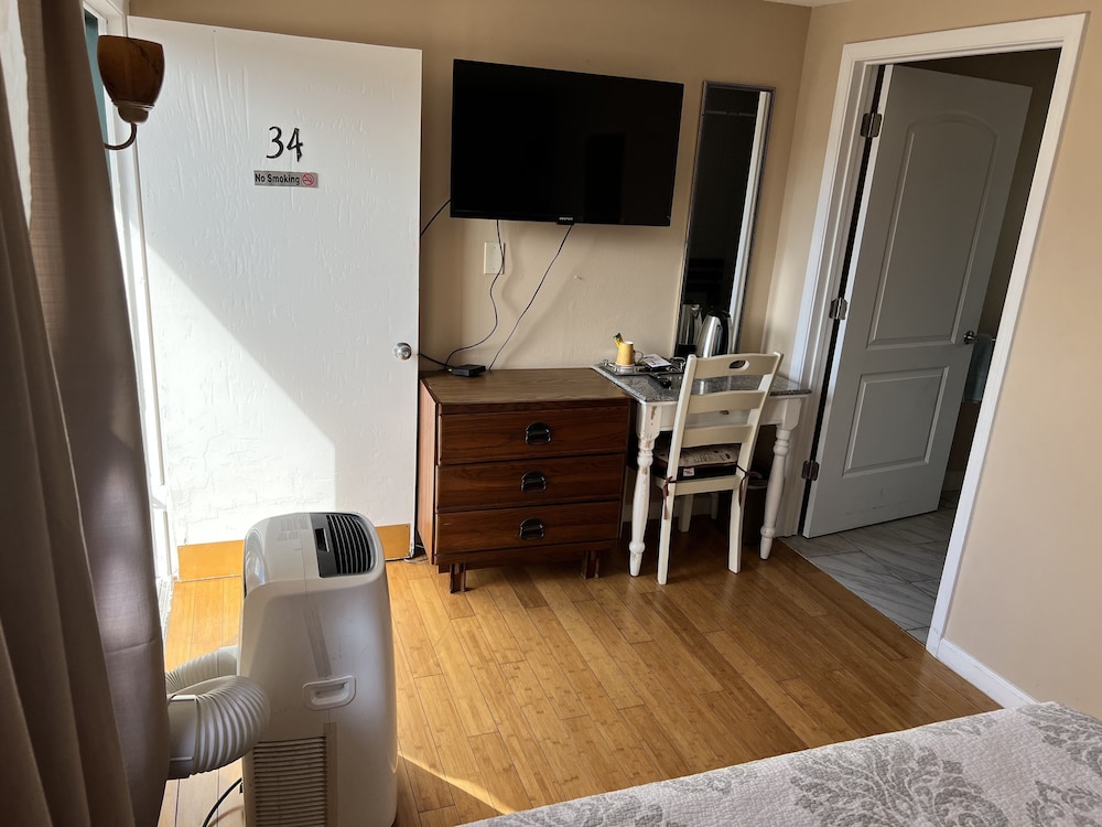 Great House Motel 15/50