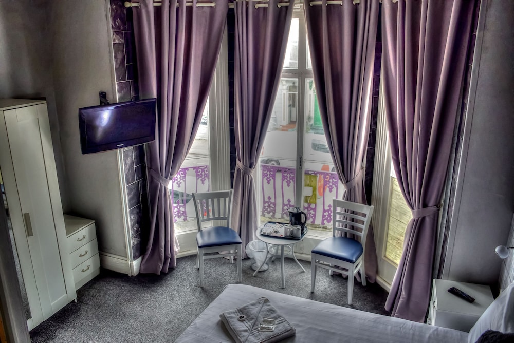 Villa Rose 29/31