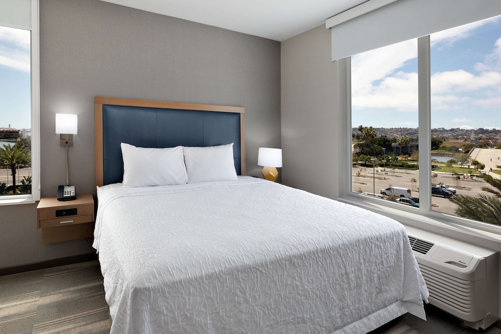 Hampton Inn and Suites San Diego Airport Liberty Station 13/46