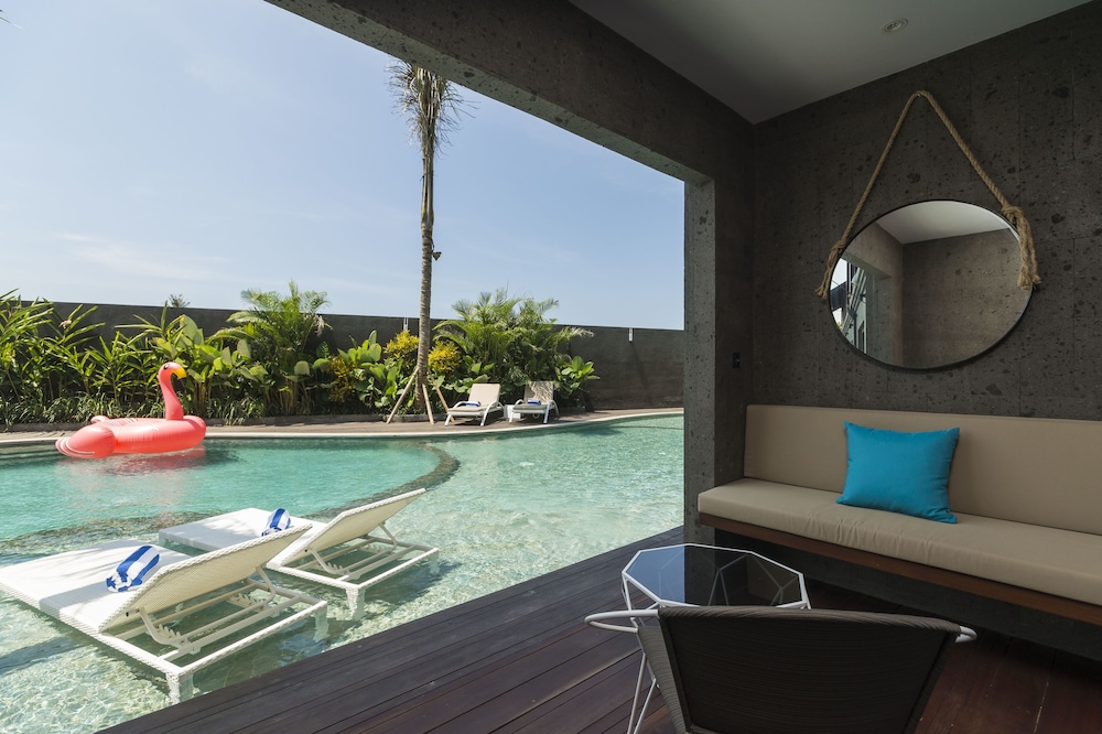 Sense Canggu Beach Hotel 42/69