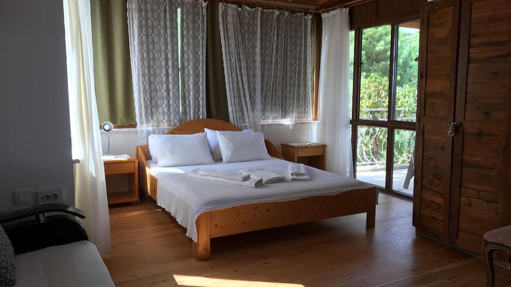 Gunebakan Taliani Otel 14/41