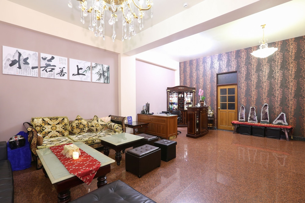 Mozhu B&B 33/42