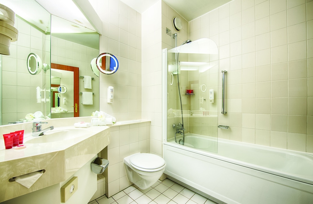 Leonardo Hotel Aachen 10/67