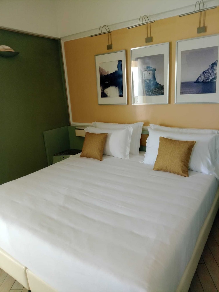 Circeo Park Hotel 9/50
