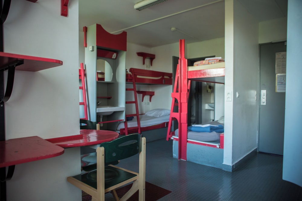 Auberge de Jeunesse Paris - Le d'Artagnan 35/50