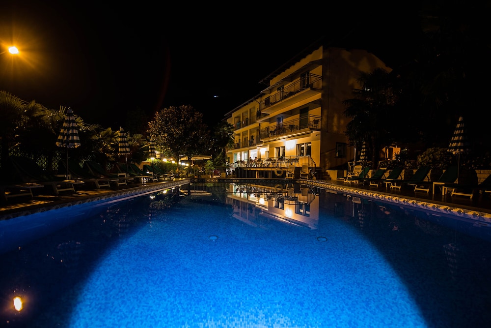 Hotel Casa Serena 4/53