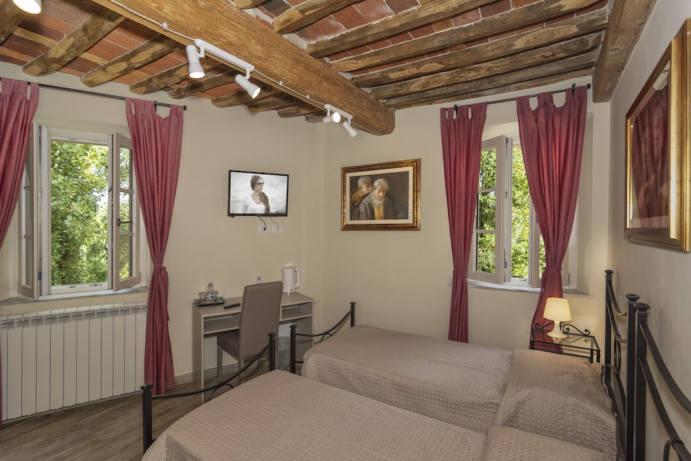 Art Gallery B&B 16/33
