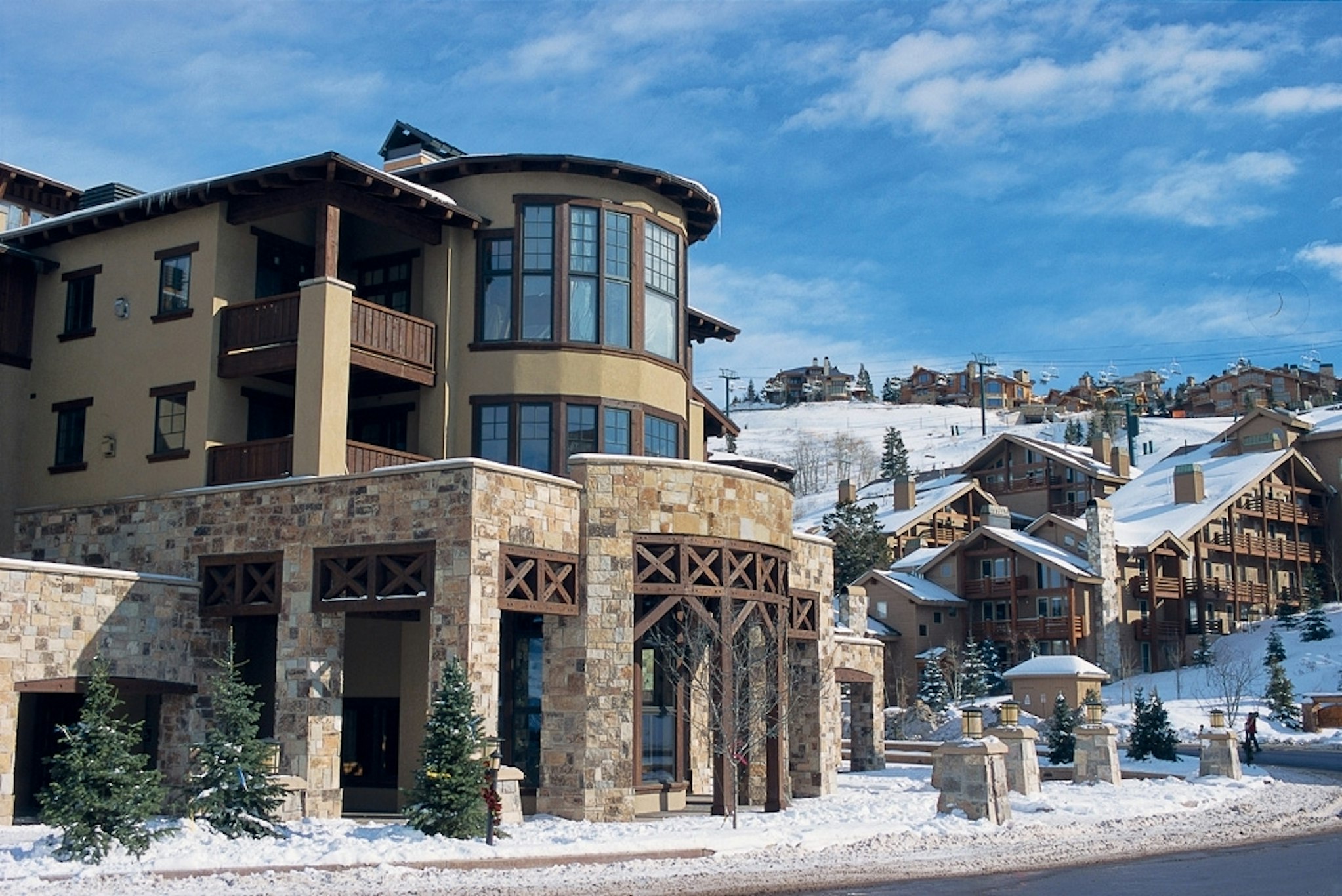 The Chateaux Deer Valley 4/19