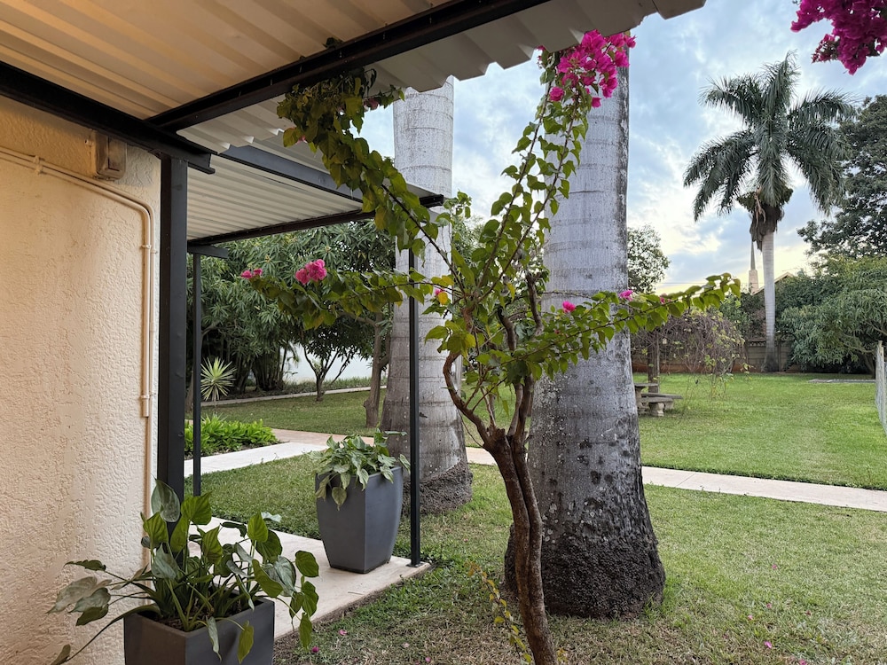 The Guest House Pongola 45/50