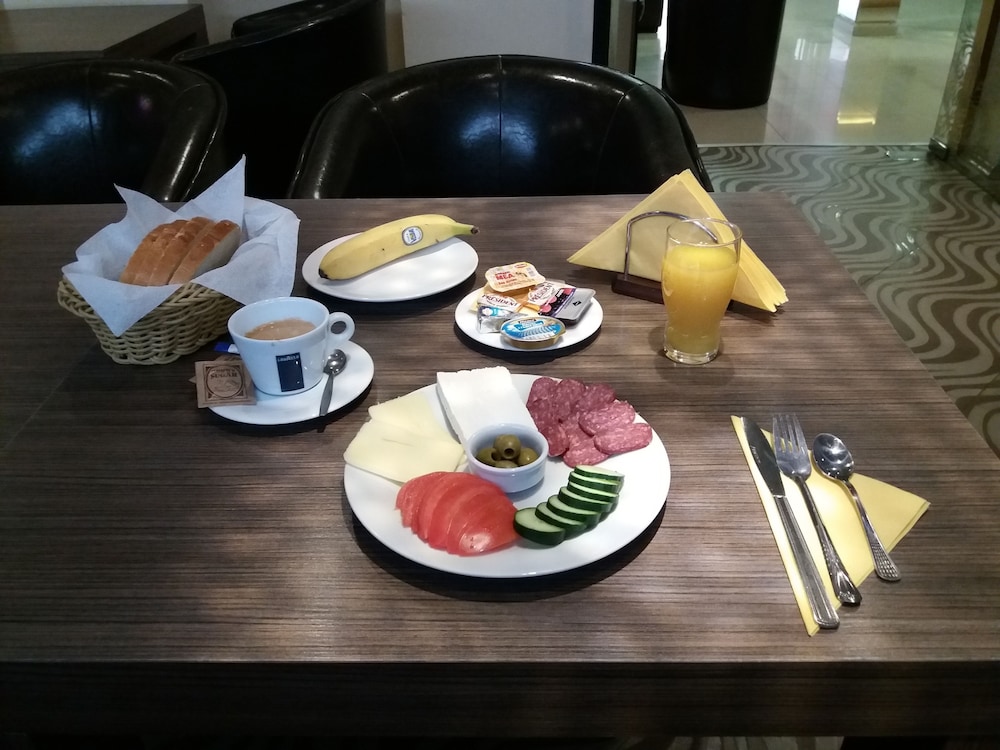 Hotel Color Varna Center 47/54