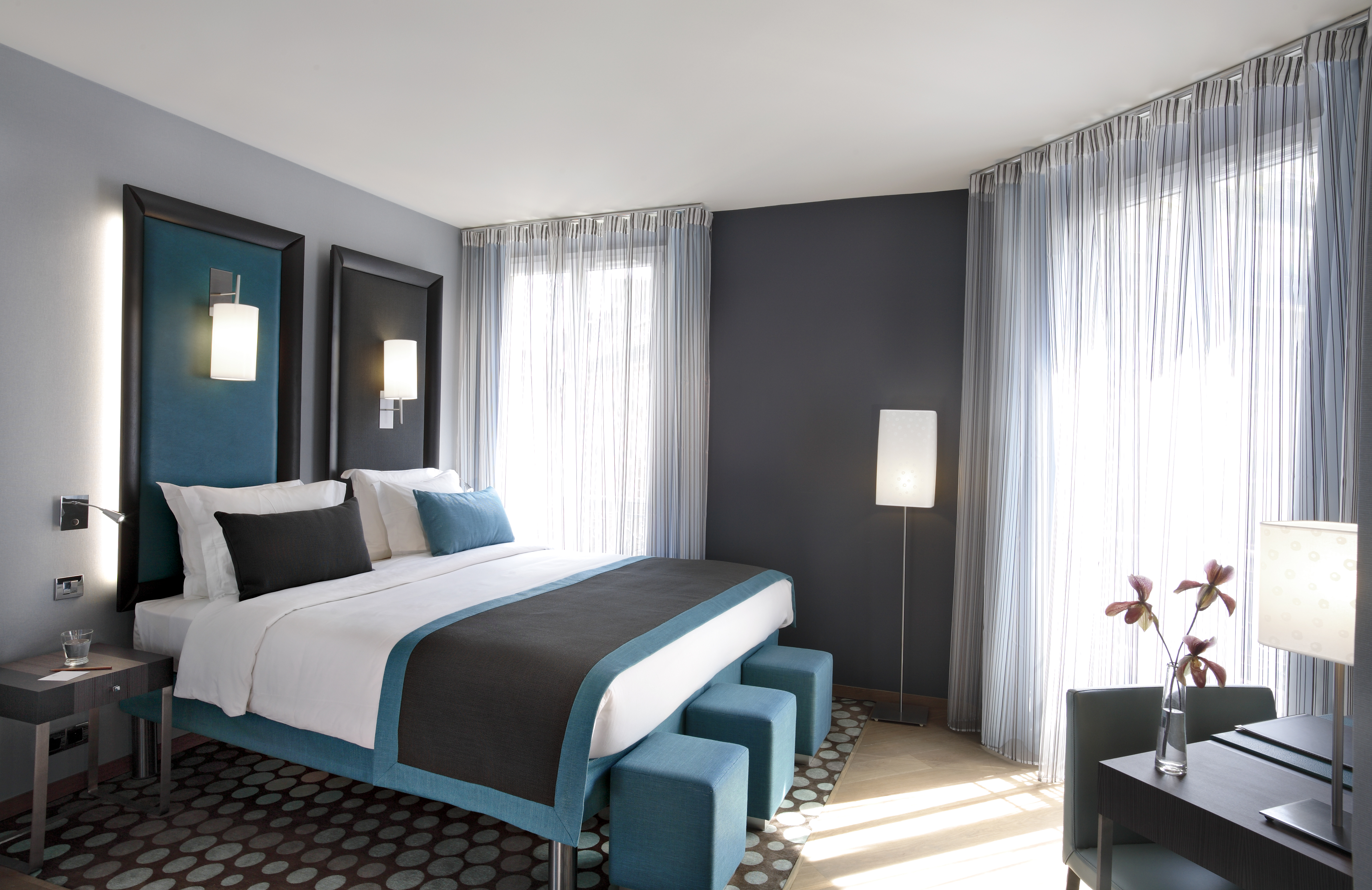 SUPERIOR, DOUBLE BED