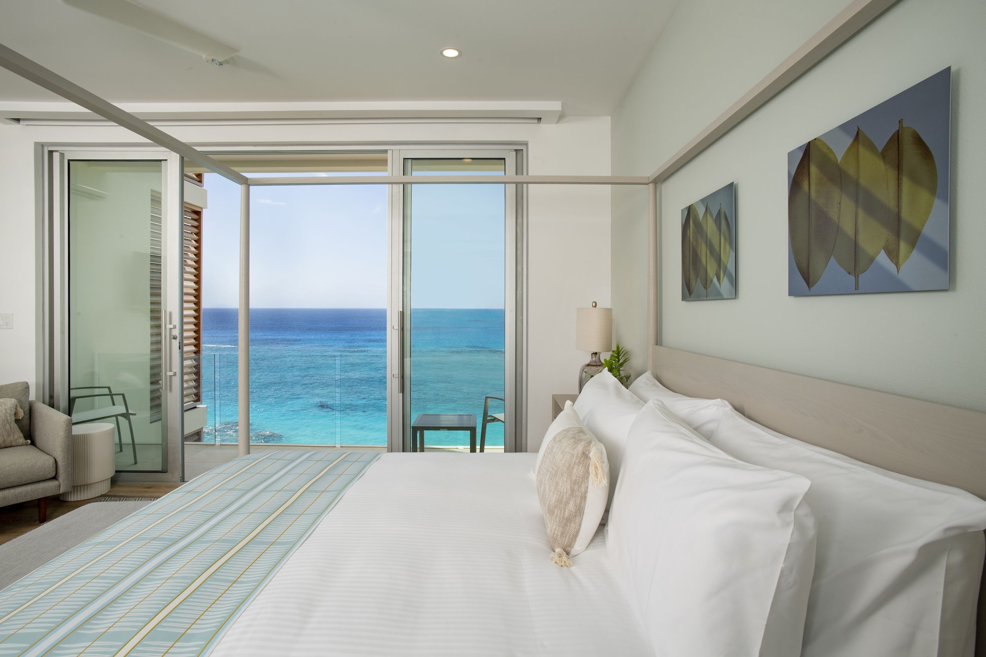 Room, King Bed, Ocean Front