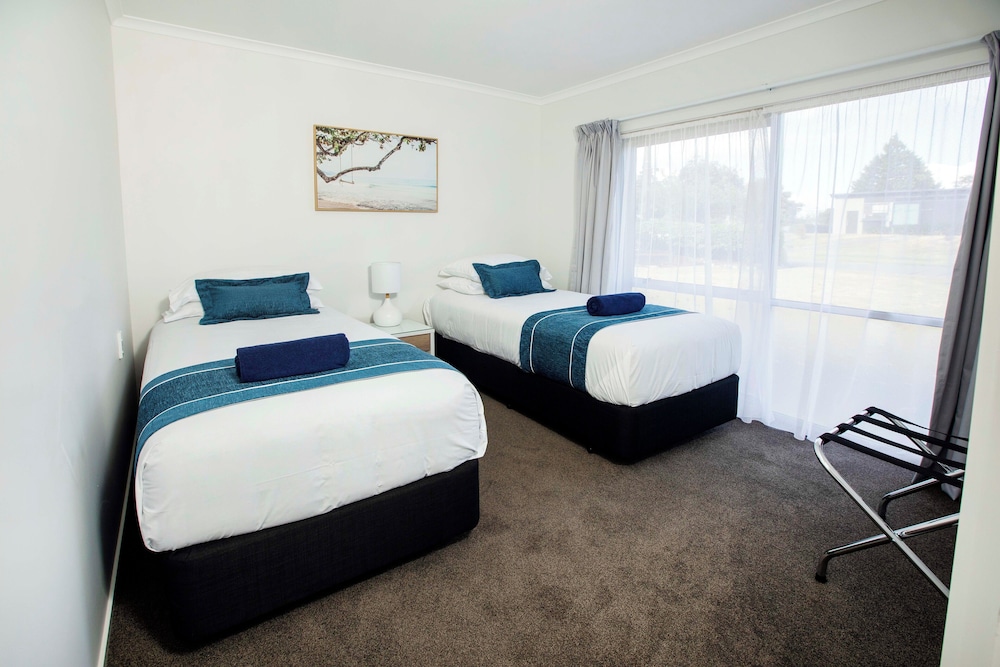 MOTEL, CLASSIC, ACCESSIBLE