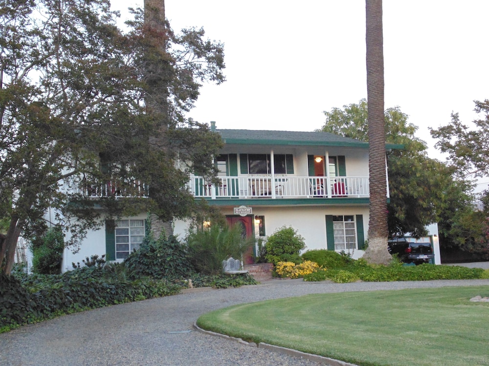 Plantation Bed & Breakfast 44/50