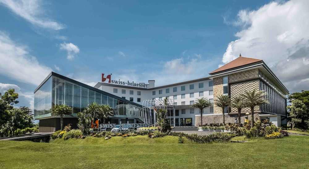 Swiss-Belresort Pecatu 60/63