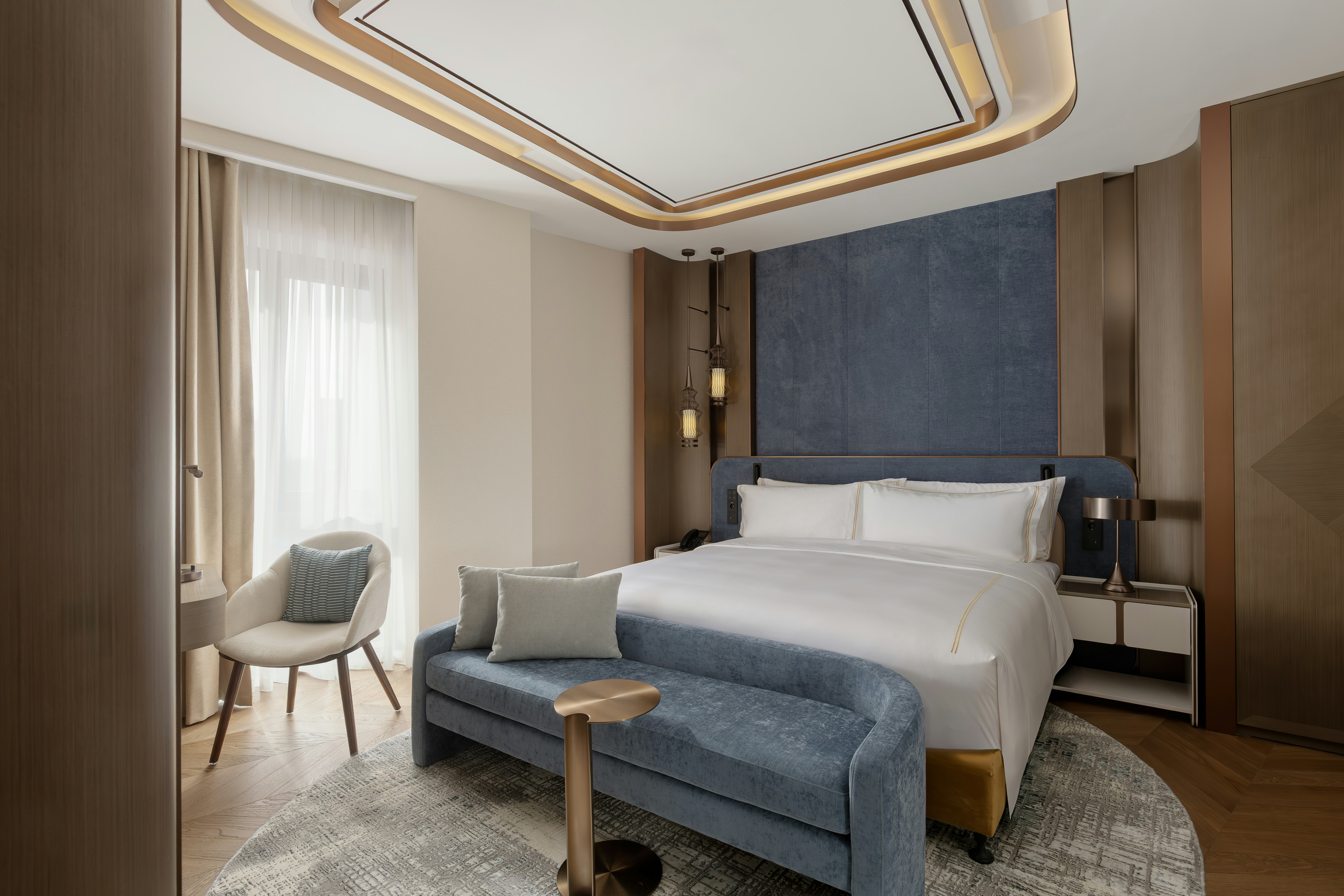 1 BEDROOM, SUITE, KING BED
