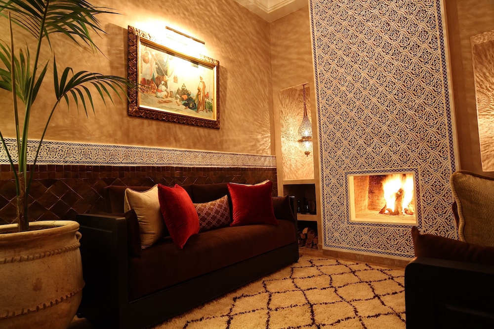 Riad Jona 46/74