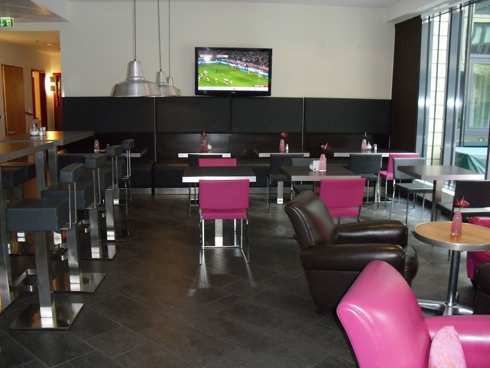 Novotel Suites Muenchen Parkstadt Schwabing 52/59