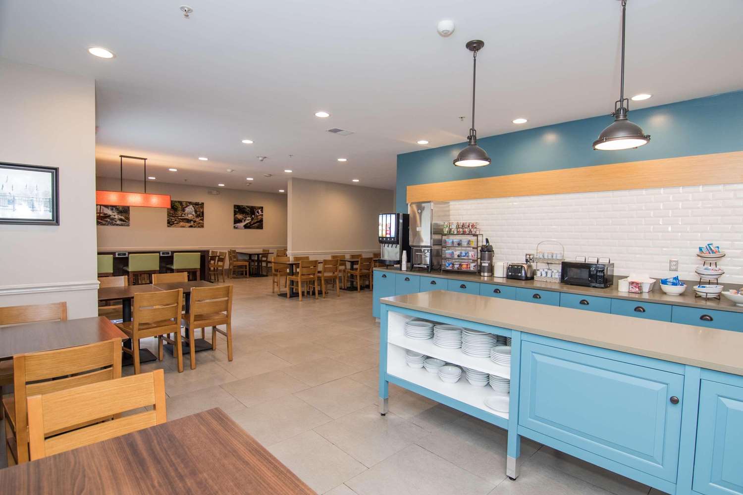 Country Inn Suites By Radisson Lehighton Jim Thorpe Pa 5/34