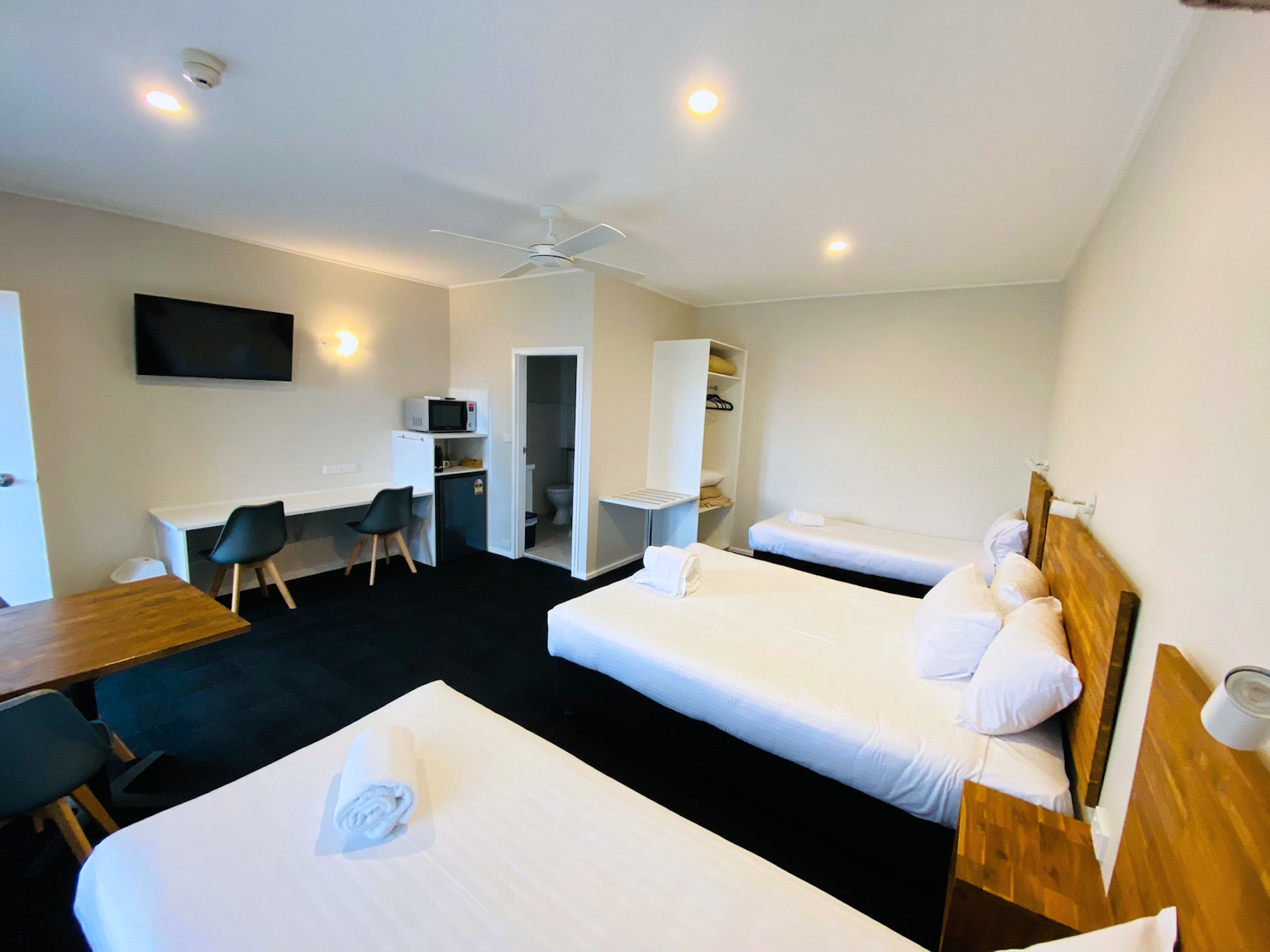 Nowra Motor Inn 9/17