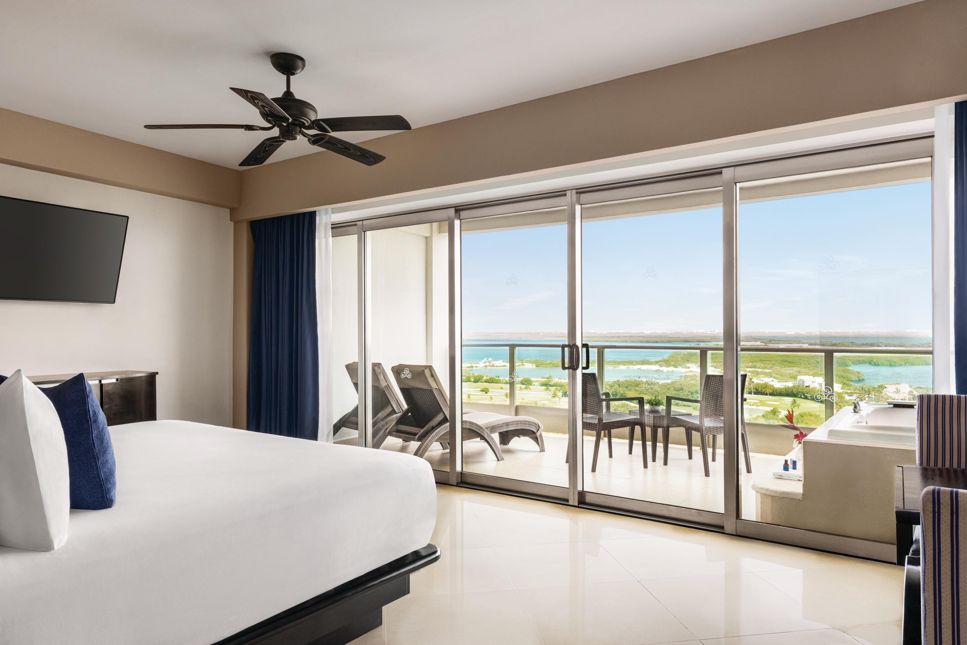 Premium, Suite, Lake View