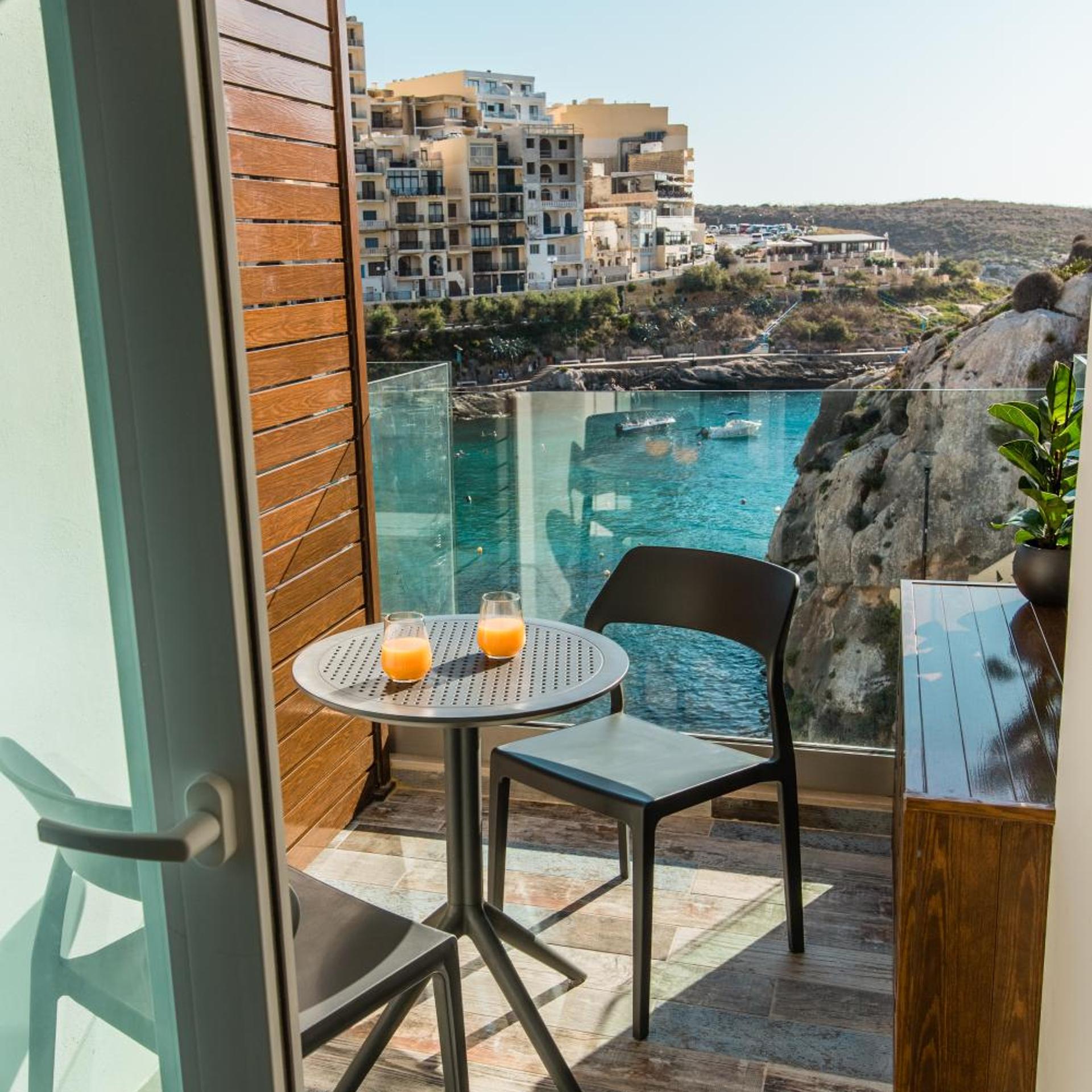 Blu Waters Boutique Hotel 33/44