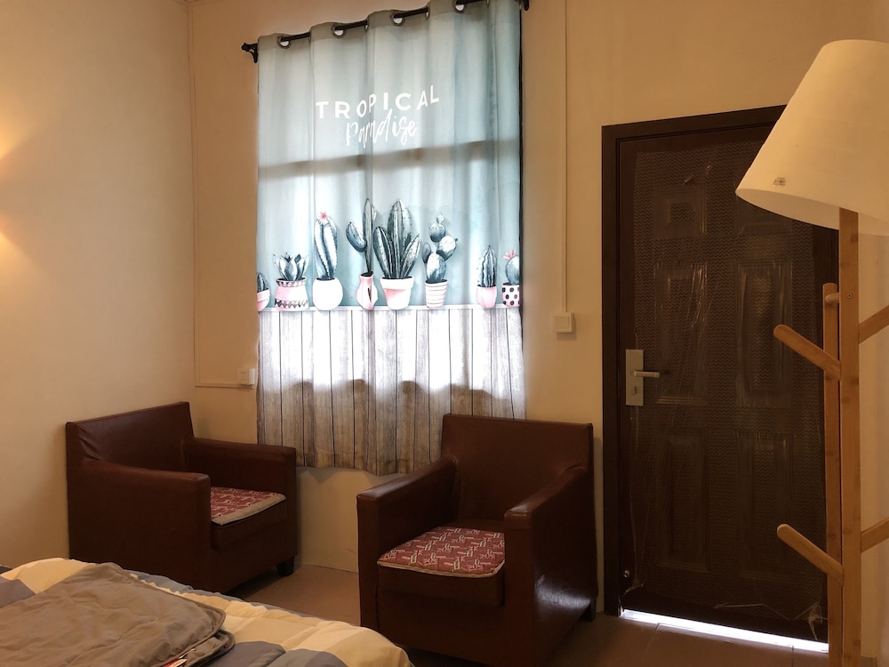 Changsha On The Road Youth Hostel 16/28