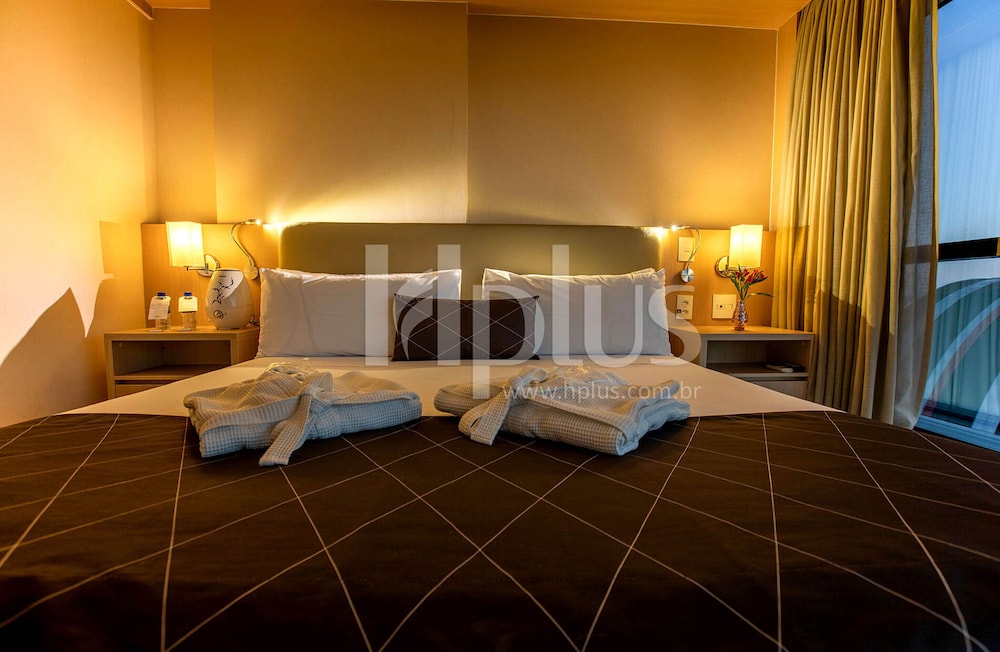 Cullinan Hplus Premium 54/79
