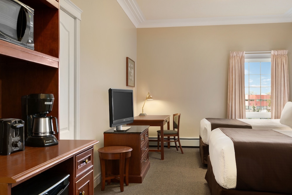 Stanton Suites Hotel Yellowknife 15/38