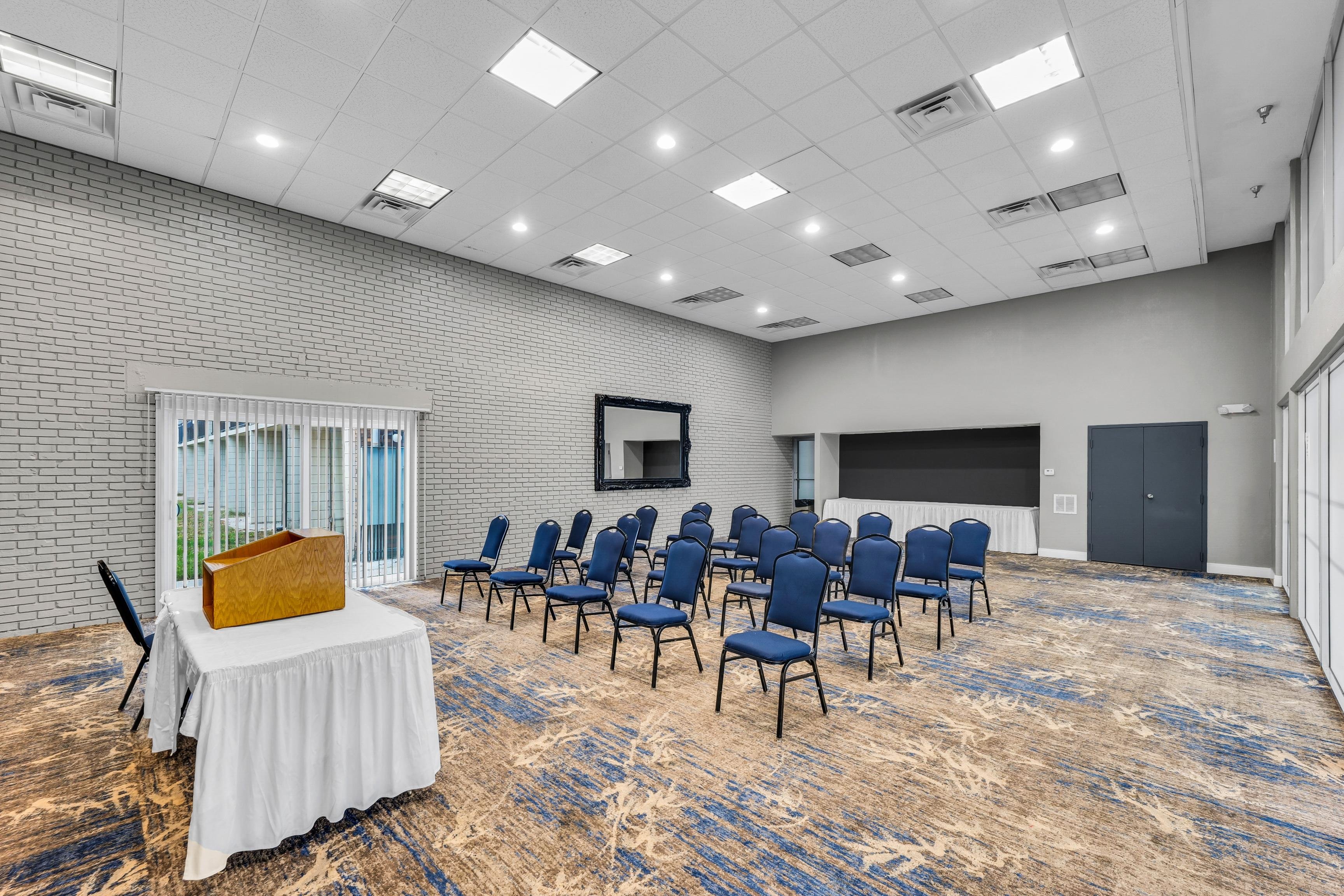 Red Lion Inn & Suites Urbana 45/60