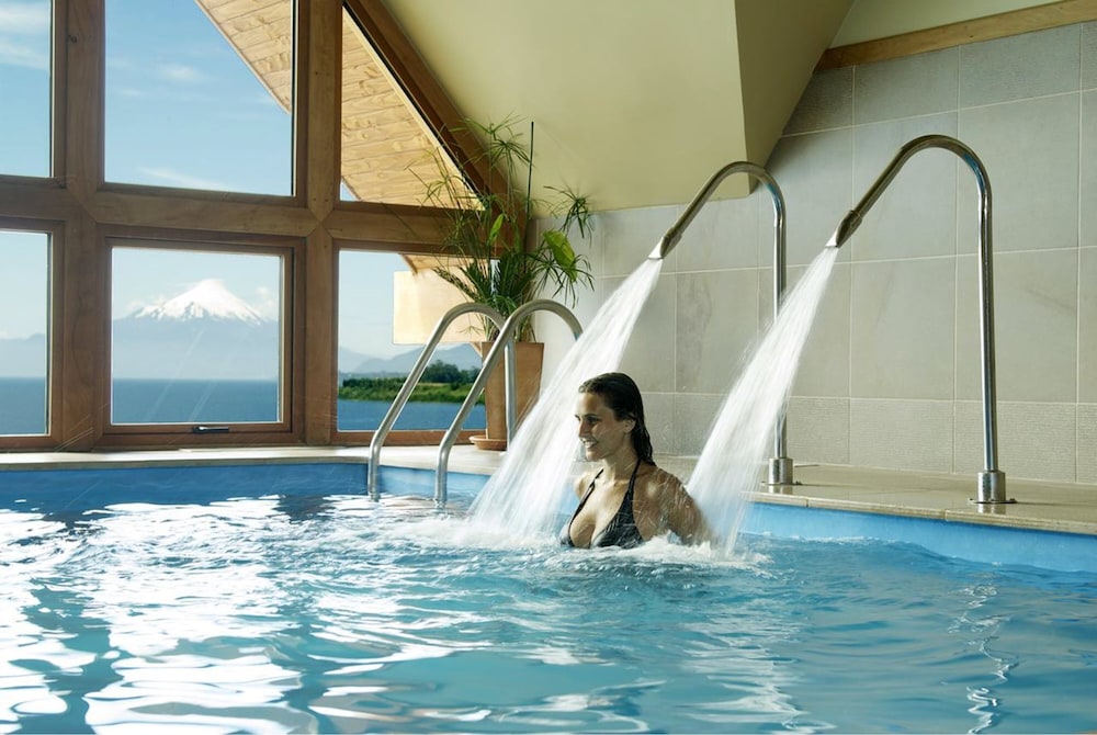 swimming pool spa