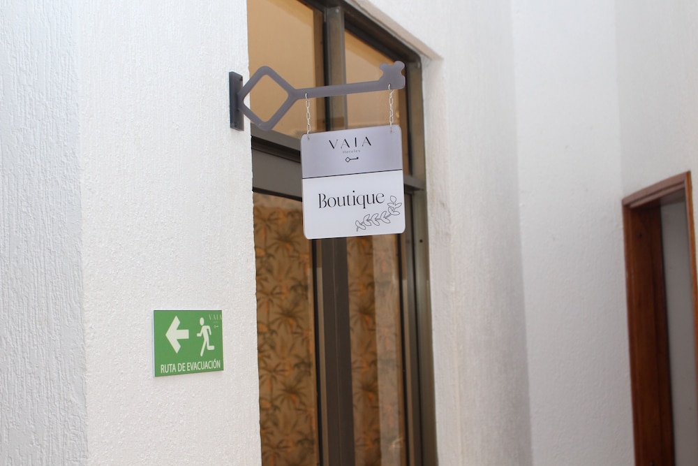 VAIA HOTELES 18/48