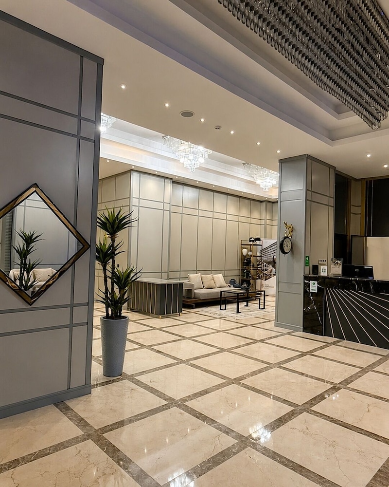 Park Dedeman Almaty 13/64