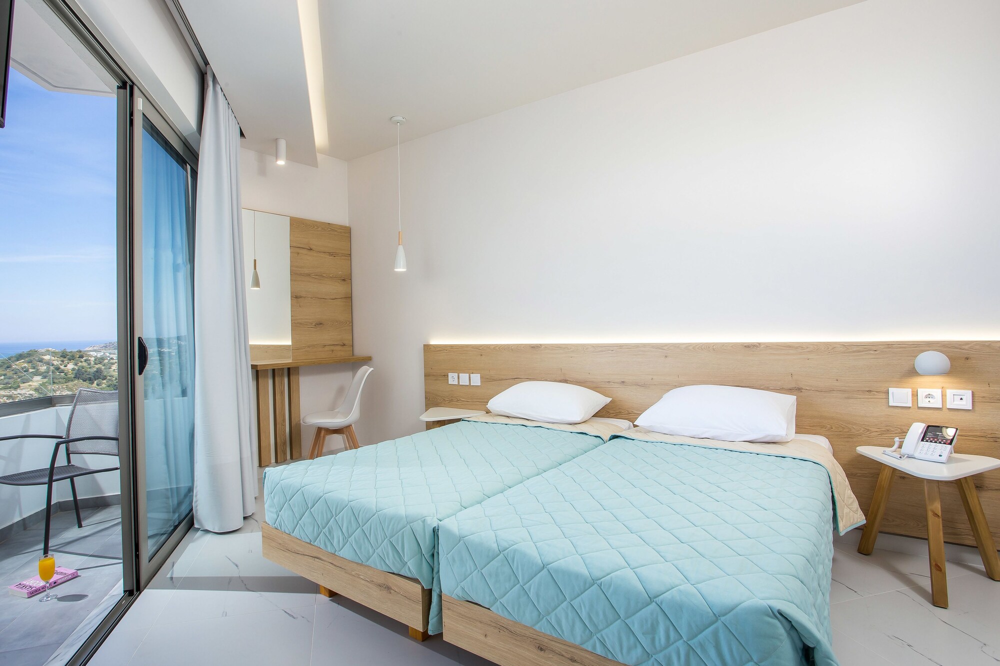 SUPERIOR, DOUBLE BED, LAND VIEW