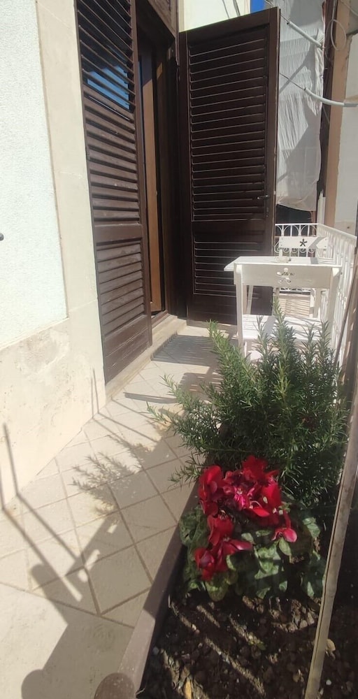 Lakkios Residence B B 40/73