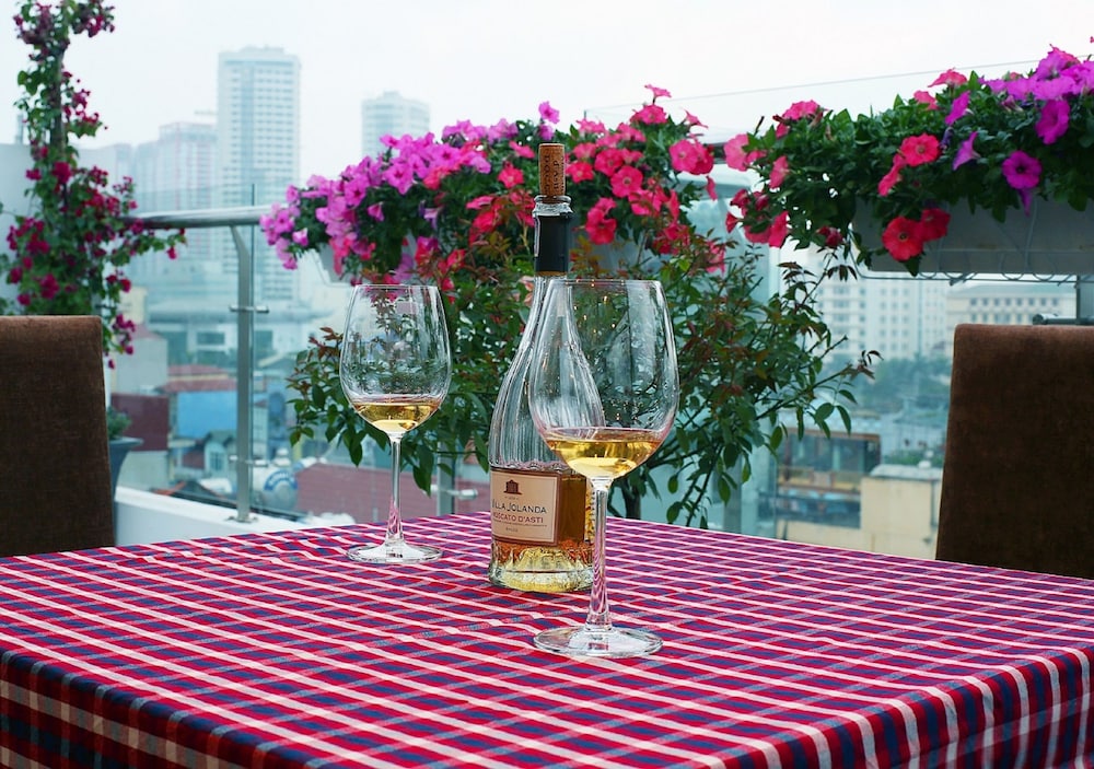 Newsky Serviced Apartment 23/28